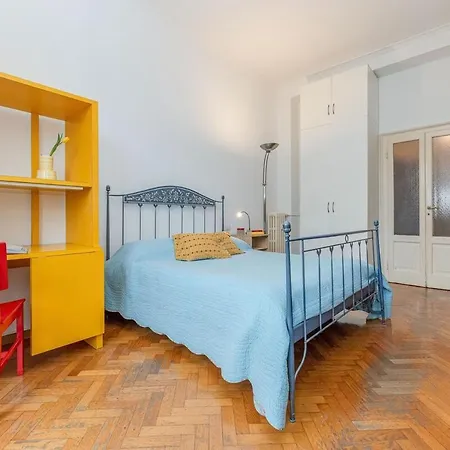 Mondrian Style House Milan