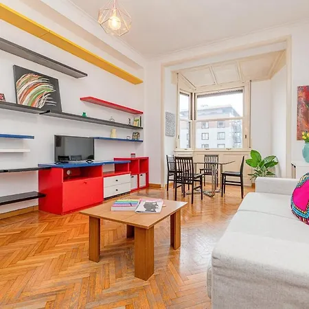 Mondrian Style House * Milan